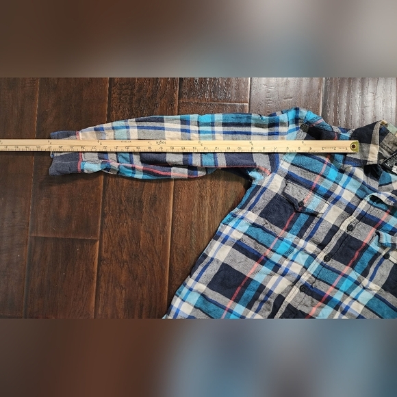 Mens OP Flannel Button Up Distressed Plaid Long Sleeve Top - Picture 3 of 10